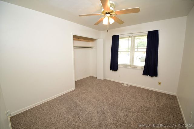 1608 S 1st Place, Broken Arrow, OK 74012