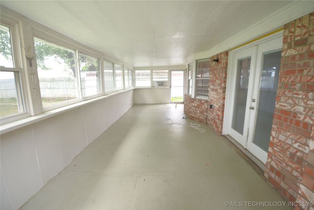 1608 S 1st Place, Broken Arrow, OK 74012