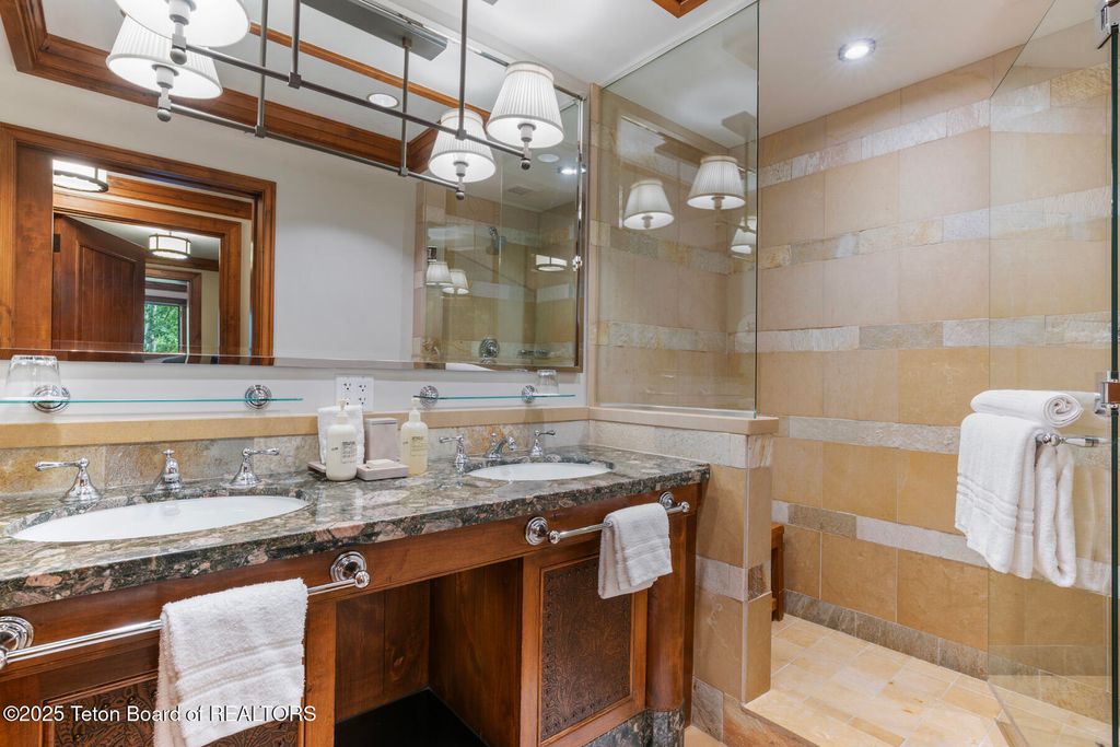 7680 GRANITE LOOP Road 755, Teton Village, WY 83025 photo 19