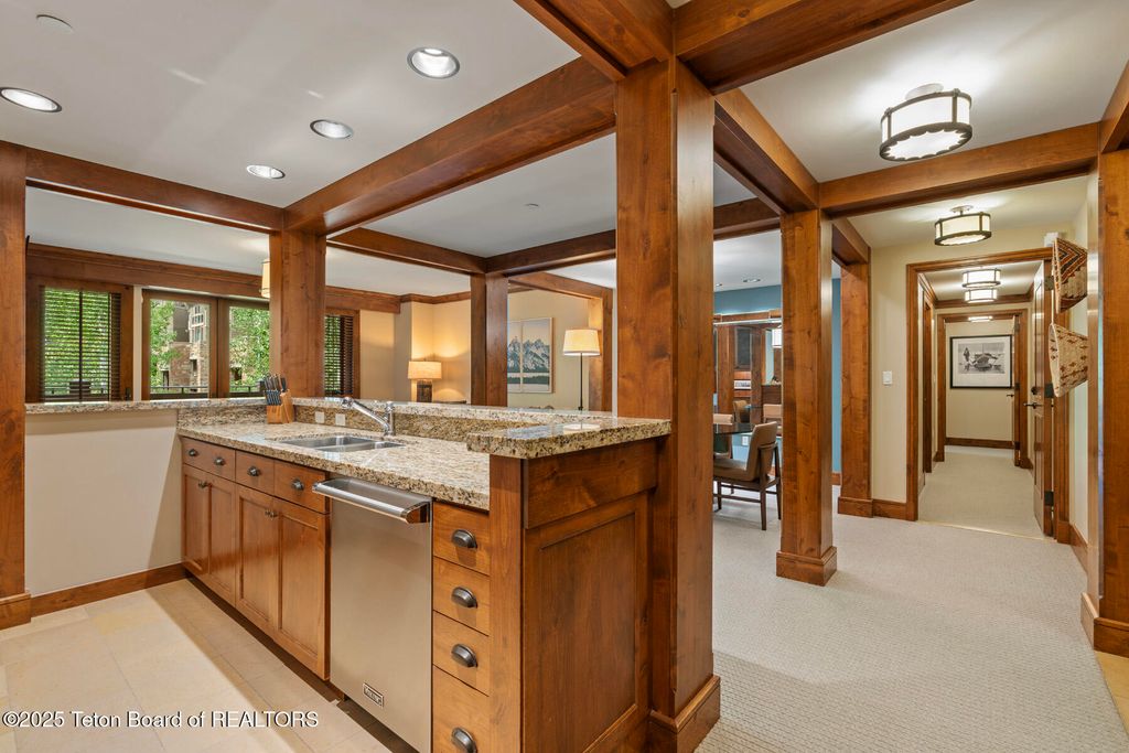 7680 GRANITE LOOP Road 755, Teton Village, WY 83025 photo 6