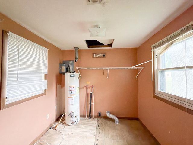 215 N Lincoln St, Bennington, KS 67422