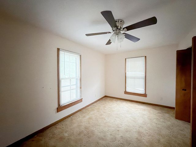 215 N Lincoln St, Bennington, KS 67422