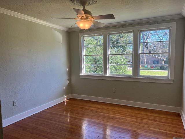 2334 Daggett Ave, Baton Rouge, LA 70808