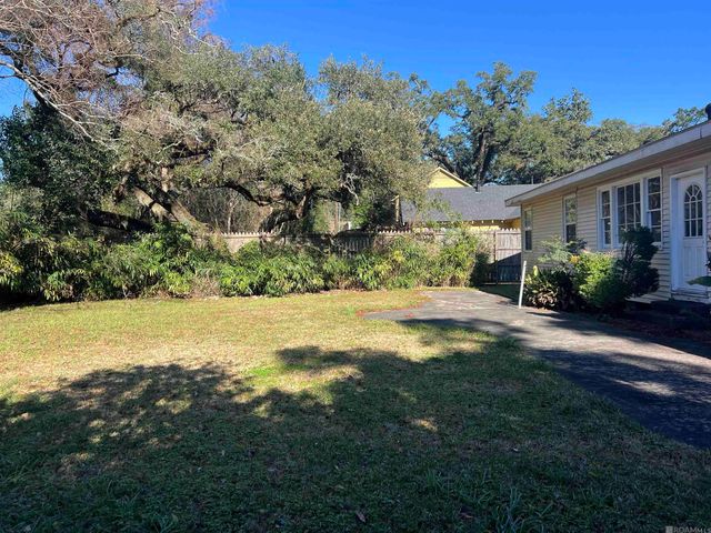 2334 Daggett Ave, Baton Rouge, LA 70808