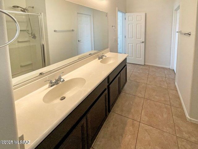 58834 E BRANDING IRON Court, Catalina, AZ 85739