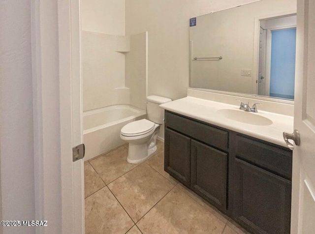 58834 E BRANDING IRON Court, Catalina, AZ 85739