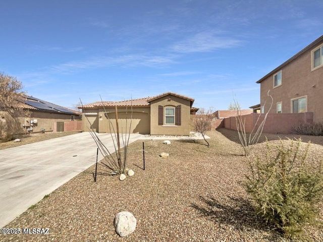 58834 E BRANDING IRON Court, Catalina, AZ 85739