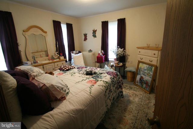 48 MARKET ST, Mount Union, PA 17066