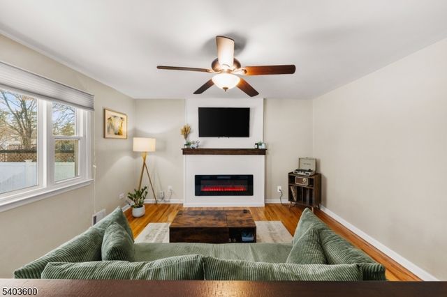 15 Fordham Rd, Franklin Twp., NJ 08873