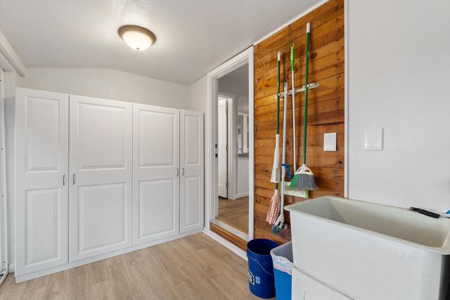 1660 Ashby Road, Shasta Lake, CA 96019