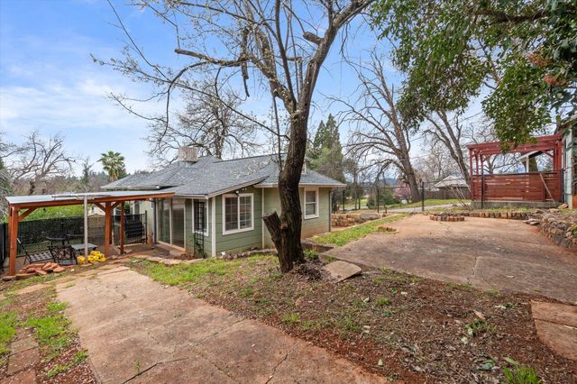 1660 Ashby Road, Shasta Lake, CA 96019