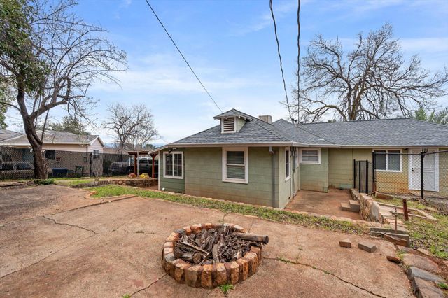 1660 Ashby Road, Shasta Lake, CA 96019