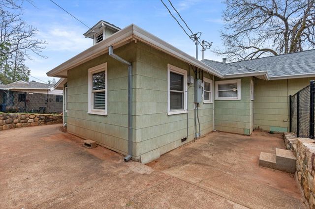 1660 Ashby Road, Shasta Lake, CA 96019