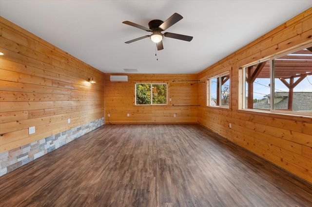 1660 Ashby Road, Shasta Lake, CA 96019