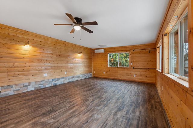 1660 Ashby Road, Shasta Lake, CA 96019