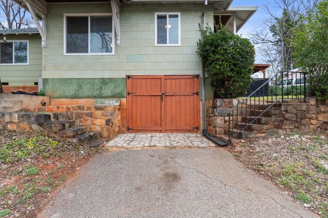 1660 Ashby Road, Shasta Lake, CA 96019