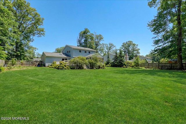 31 Bunker Hill Drive, Manalapan, NJ 07726