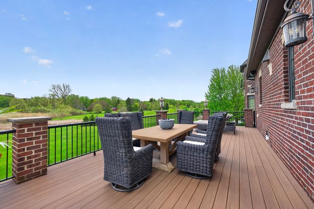 5N145 Prairie Rose Drive, St. Charles, IL 60175