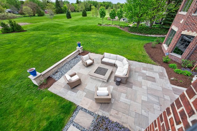 5N145 Prairie Rose Drive, St. Charles, IL 60175