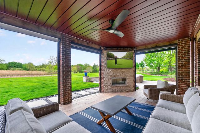5N145 Prairie Rose Drive, St. Charles, IL 60175