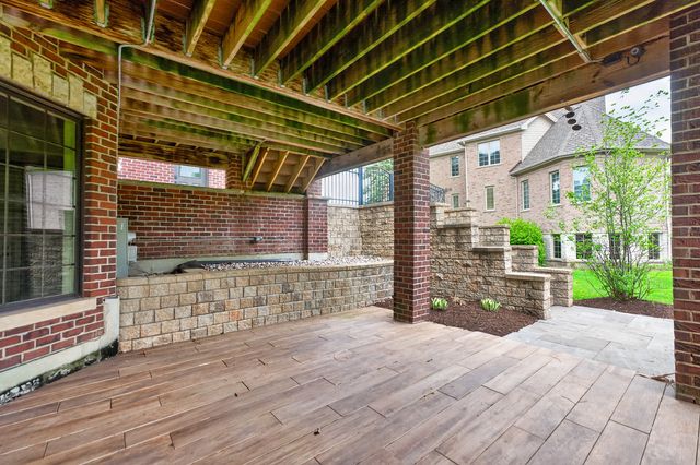 5N145 Prairie Rose Drive, St. Charles, IL 60175