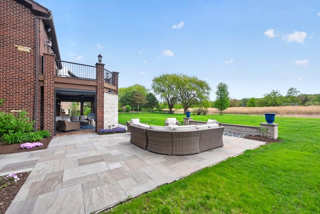 5N145 Prairie Rose Drive, St. Charles, IL 60175