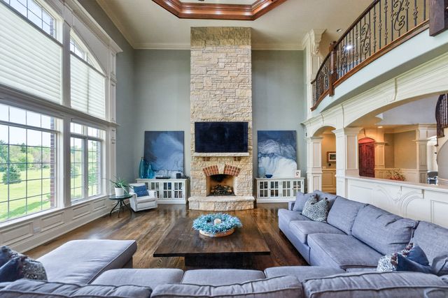 5N145 Prairie Rose Drive, St. Charles, IL 60175