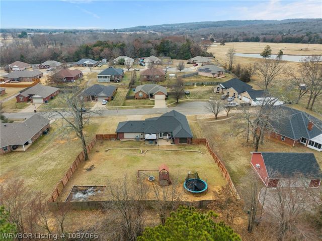160 Horizon Lane, Alma, AR 72921