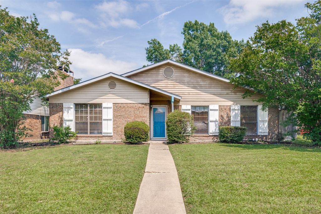4012 Shackelford Drive, Mesquite, TX 75150