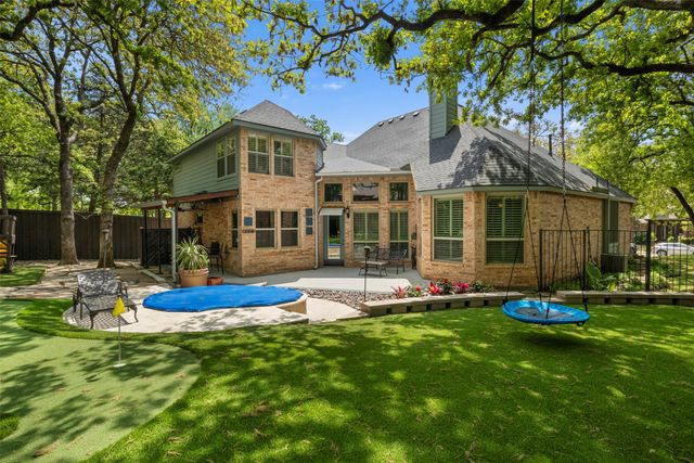 3005 Enchanted Oaks Circle, Corinth, TX 76210