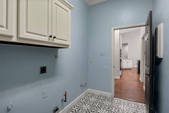 3005 Enchanted Oaks Circle, Corinth, TX 76210