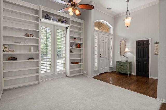 3005 Enchanted Oaks Circle, Corinth, TX 76210