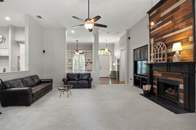 3005 Enchanted Oaks Circle, Corinth, TX 76210