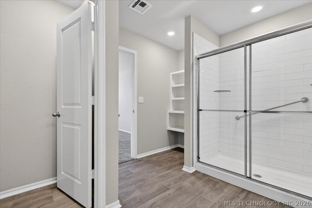 2004 Harriman Court, Bartlesville, OK 74006