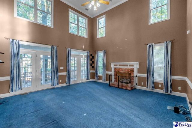 225 Hawthorne Lane, Cheraw, SC 29520