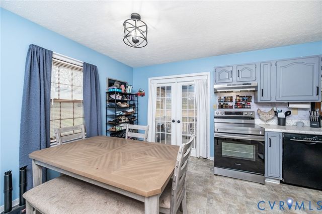 12190 Pinyon Ln, Ruther Glen, VA 22546