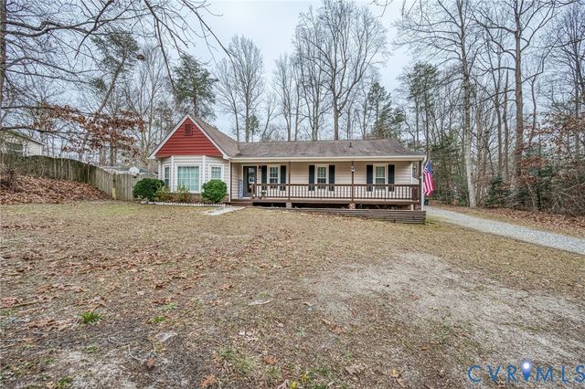 12190 Pinyon Ln, Ruther Glen, VA 22546