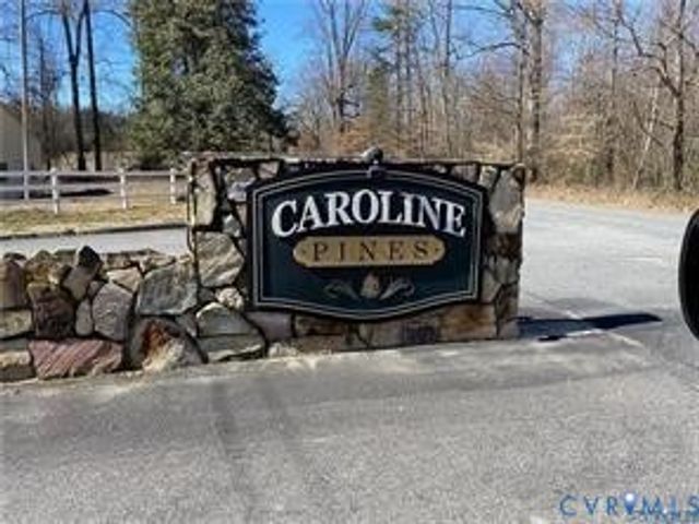 12190 Pinyon Ln, Ruther Glen, VA 22546