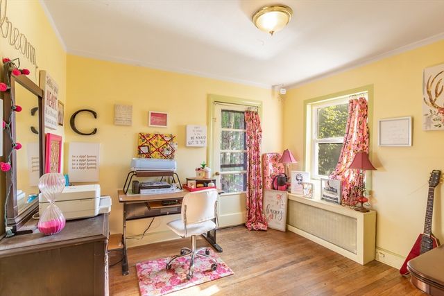 1994 East St, Pittsfield, MA 01201