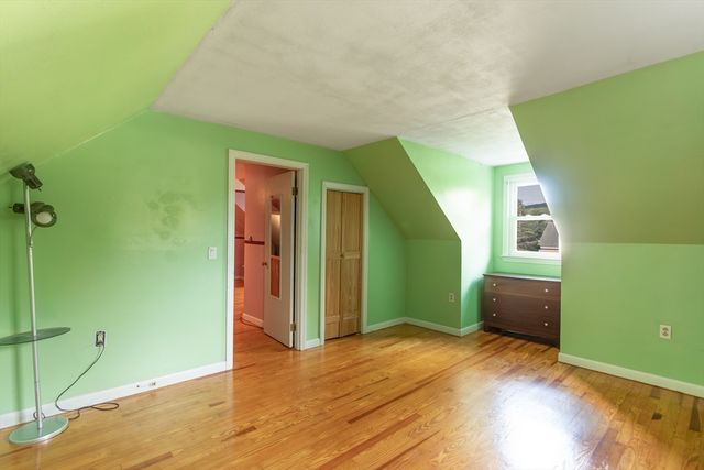 1994 East St, Pittsfield, MA 01201