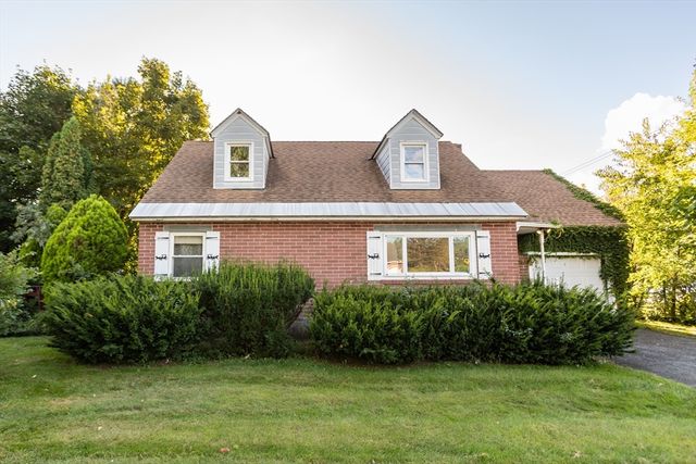 1994 East St, Pittsfield, MA 01201