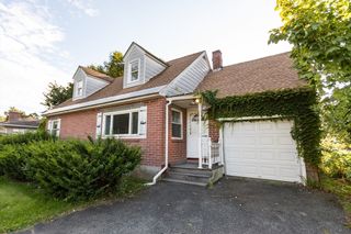 1994 East St, Pittsfield, MA 01201