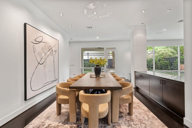 2409 Maconda Lane, Houston, TX 77027