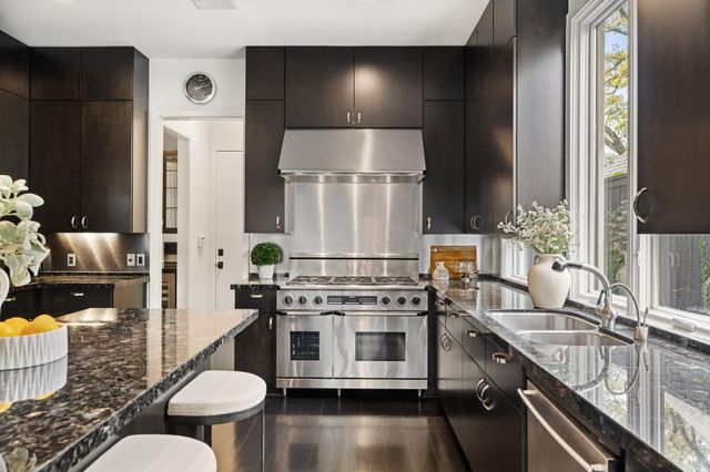 2409 Maconda Lane, Houston, TX 77027