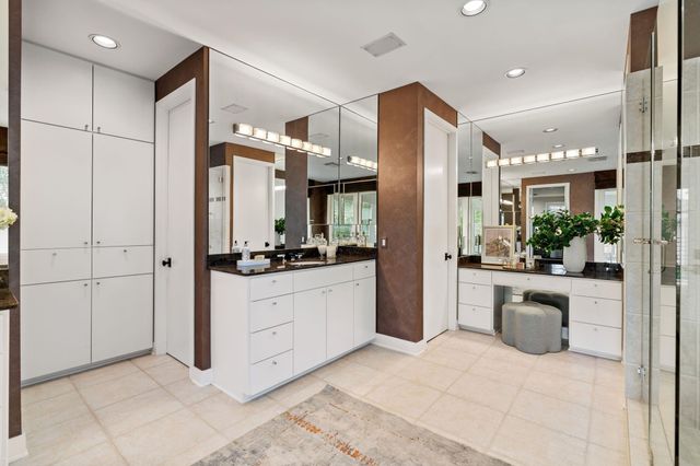 2409 Maconda Lane, Houston, TX 77027