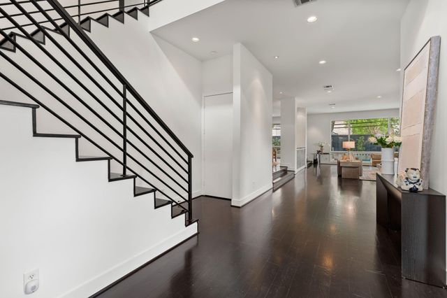 2409 Maconda Lane, Houston, TX 77027