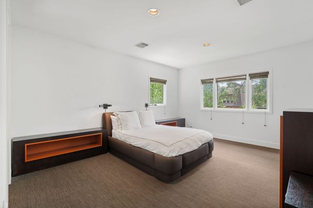 2409 Maconda Lane, Houston, TX 77027