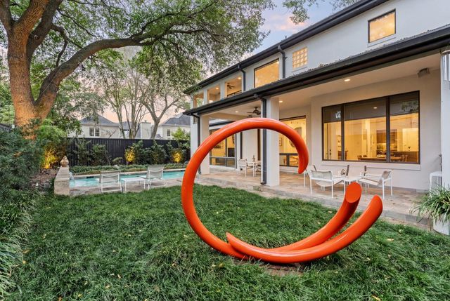 2409 Maconda Lane, Houston, TX 77027