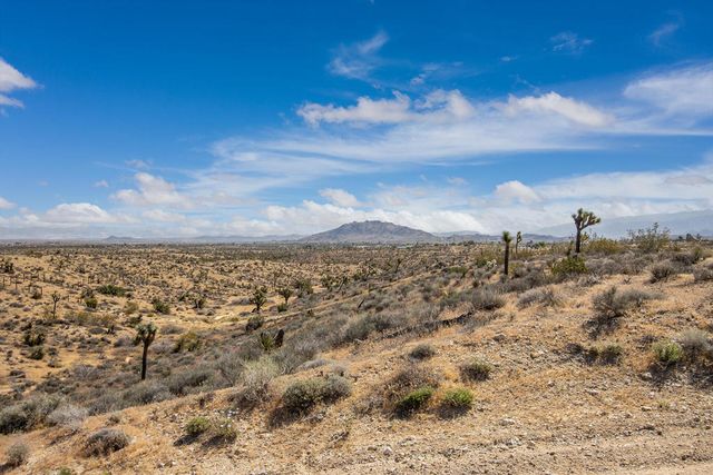 133 Elata Avenue, Yucca Valley, CA 92284