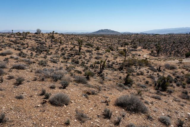 133 Elata Avenue, Yucca Valley, CA 92284